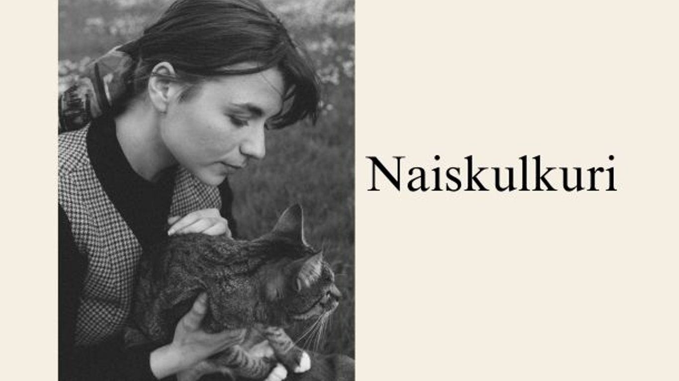 Naiskulkuri -monologinäytelmä - tapahtuman kuva