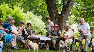 Tapahtuman Ikäihmisten olohuonetoiminta, ravintola Rumpu (Riihikallio) kuva